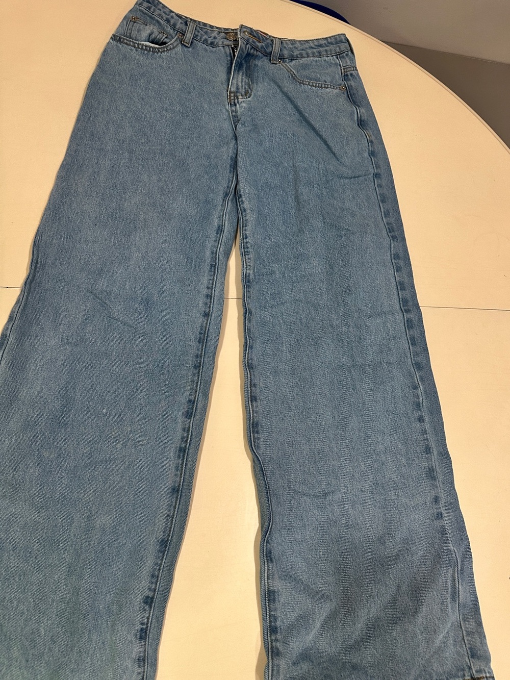 Edikted Raelynn Women’s Light Blue Baggy Jeans